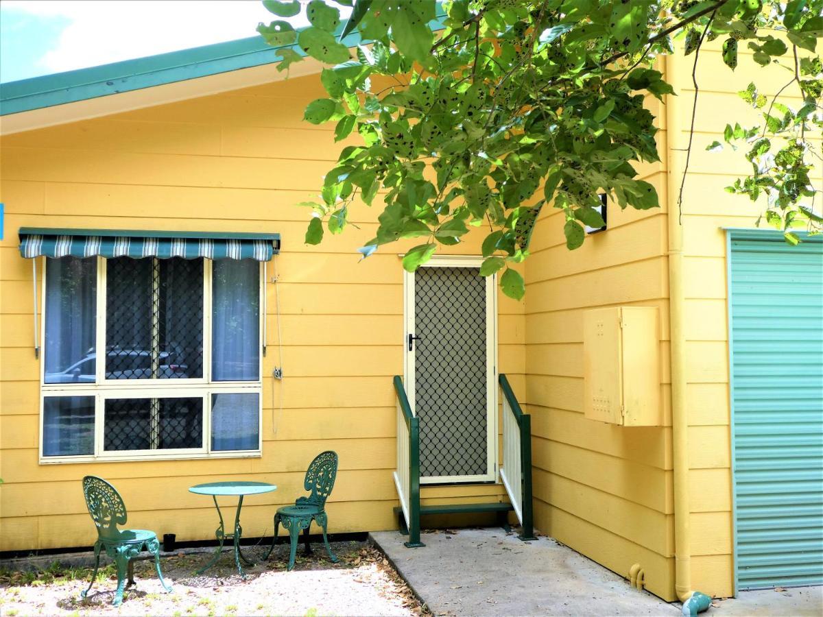 Vista Hinchinbrook Cardwell Exterior foto