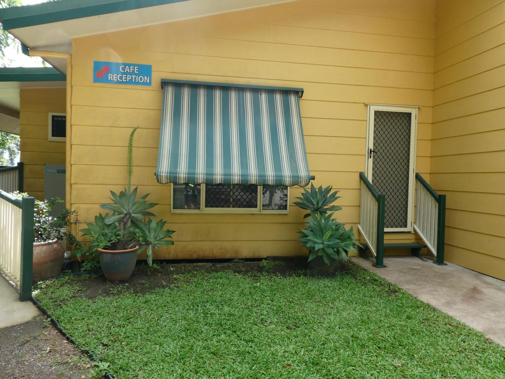 Vista Hinchinbrook Cardwell Exterior foto